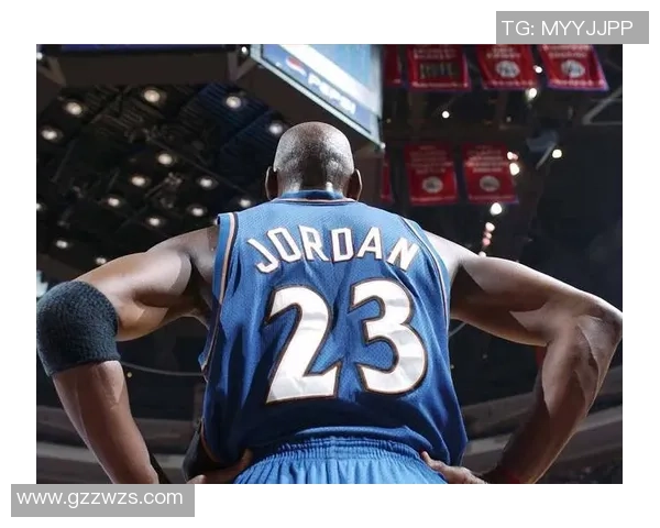 姚明全球粉丝热情高涨共同见证篮球传奇的崛起与辉煌