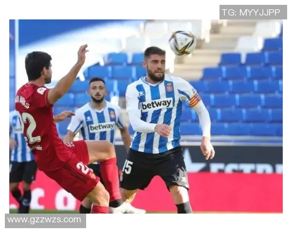 国王杯激战里昂与多特蒙德互交白卷乌龙球瞬间成全场焦点