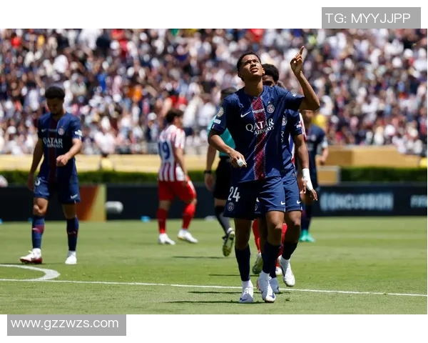 热刺友谊赛大胜巴黎圣日耳曼五球狂潮绝杀瞬间点燃全场激情