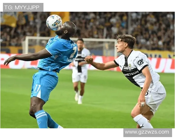 欧冠大战：那不勒斯狂胜波尔图6比2引发转会风波与全场沸腾